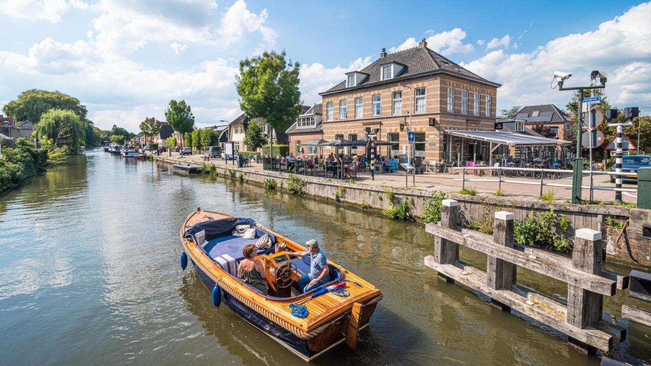 Hotel Over De Brug Haastrecht Exteriör bild