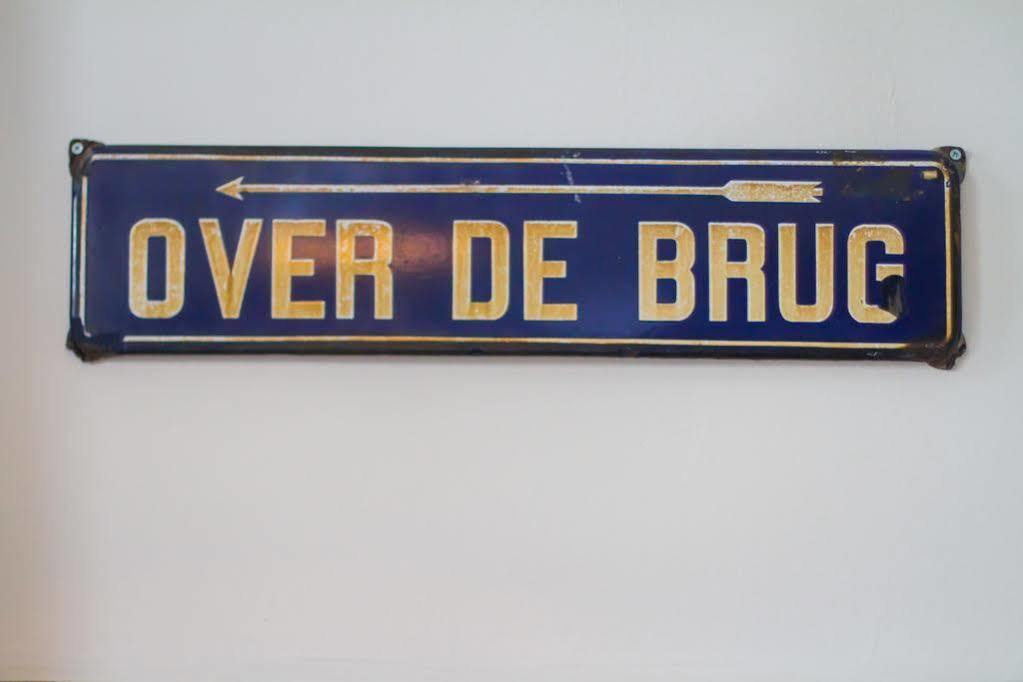 Hotel Over De Brug Haastrecht Exteriör bild